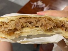 -艳阳天民俗村(公园路店)
