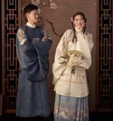 -香庭海婚纱摄影·威海旅拍(统一路店)
