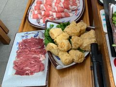 -毛辣果·贵州红酸汤牛肉火锅(西单店)