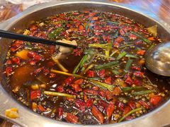 -乡土特色.冷锅鱼.牦牛肉汤锅