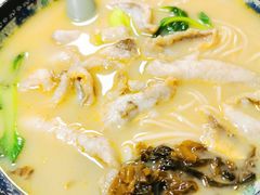 -明呈黄鱼面馆(斜土路店)