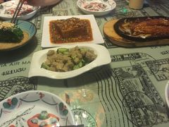 -树下时尚餐厅(翠园街店)