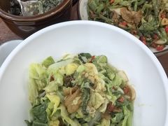 -湖南人家湘菜馆(镇江路店)