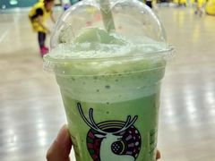 抹茶牛乳-瑞幸咖啡(德商国际店)