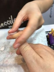 -美斯洛美甲美睫连锁店