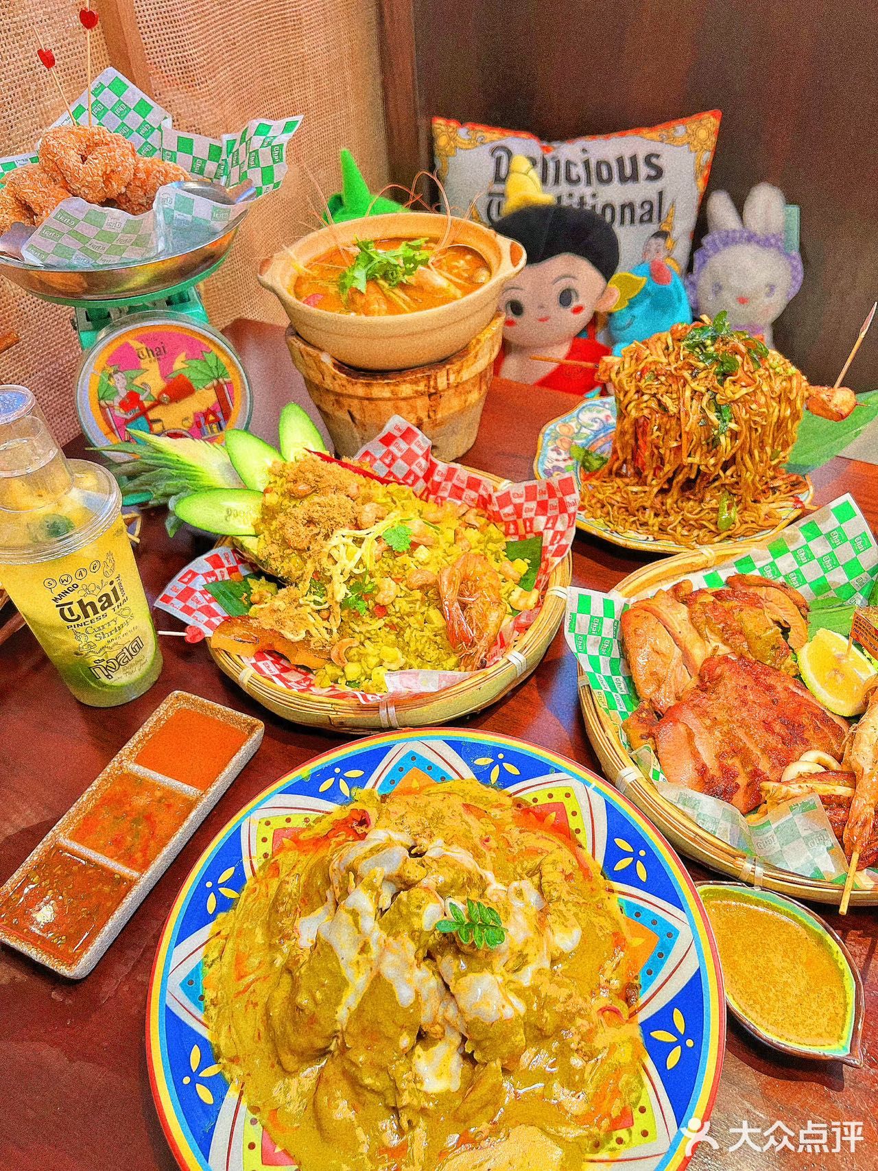 泰妃店的泰国菜！在厦门我超爱[色]！