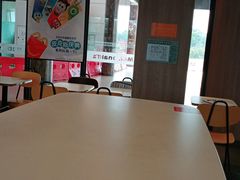 -麦当劳(电白服务区店)