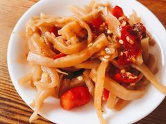 酸笋-牛八宝桂林米粉(八里庄店)