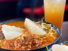 -星林居酸辣米线餐厅