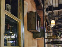 -胡桃里音乐餐厅(陶溪川店)(川湘赣菜·世界百大酒庄直供红酒·音乐表演)