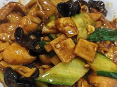 溜肥肠-红实家常菜(静安里店)