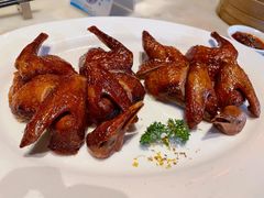 桂花烤乳鸽-誉八仙茶室酒楼(新天地店)