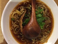 半斤半肉拉面-厝内小眷村(天河南一路店)