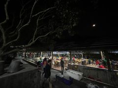 -满記土窑烧鷄波浪山莊