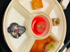 -新光酒家·河豚·海鲜·蟹料理(浦东店)