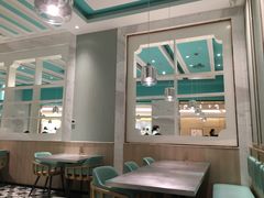 大堂-姚姚酸菜鱼·金戈戈香港豉油鸡(喜荟城联名店)