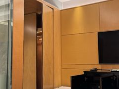 -上海宝华万豪酒店