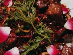 烹汁牛肉粒-北平盛世·新京菜·北京烤鸭(劲松·双井店)