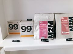 -UNI UNI(环亚凯瑟琳店)