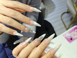 -瞧·享轻奢美甲美睫