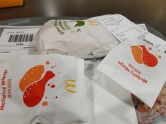 -麦当劳(世界城广场店)