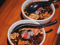 -沪小胖小龙虾(淮海中路旗舰店)