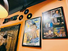 -SISTERS BAR RESTAURANT川意酒馆(嘉善老市H楼店)