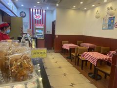 -红宝石·鲜奶小方·海派西点房(肇嘉浜店)