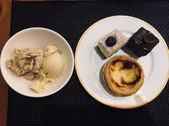 -昆山裕元花园酒店·温莎西餐厅