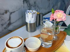 -MADO冰淇淋咖啡馆(淘金店)