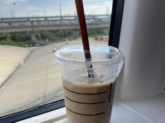 -星巴克(广州南站A18检票口楼上)