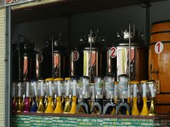 -三亚火车头万人海鲜广场