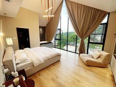 -叁山与肆客服号民宿(龙泉阳光城百工堰公园店)