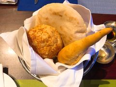 -香格里拉鱼跃地中海西餐厅·牛排披萨