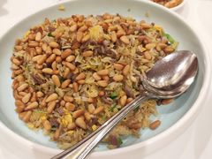 松子牛肉炒饭-白天鹅宾馆-宏图府餐厅