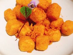 -大树餐厅(红旗街万达店)