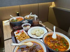 -宝龙城(杭州滨江店)
