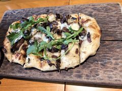 干巴菌烤饼-SHAN山(前滩太古里店)