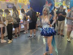 -东浩兰生上海世博展览馆