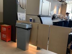 -瑞幸咖啡(重医附二院江南院区店)