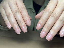-槿里日式美甲工作室