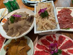 -佬土鹅肠火锅(解放路店)