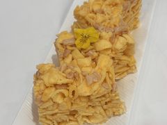 榄仁萨其马-白天鹅宾馆-宏图府餐厅