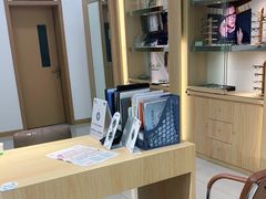 -何氏眼科视光中心·眼镜·配镜(汇泉东路店)