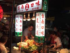 -六合夜市