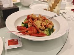 -万龙洲海鲜(大兴绿地缤纷城店)