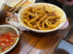 -中和裴氏蹄花(府河路店)