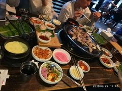 -Dombe豚(黑猪肉街店)