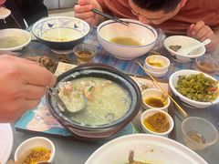 -陈鹏鹏潮汕菜(机场卫星厅·561登机口店)