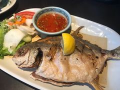 -大头虾越式风味餐厅(光明广场店)